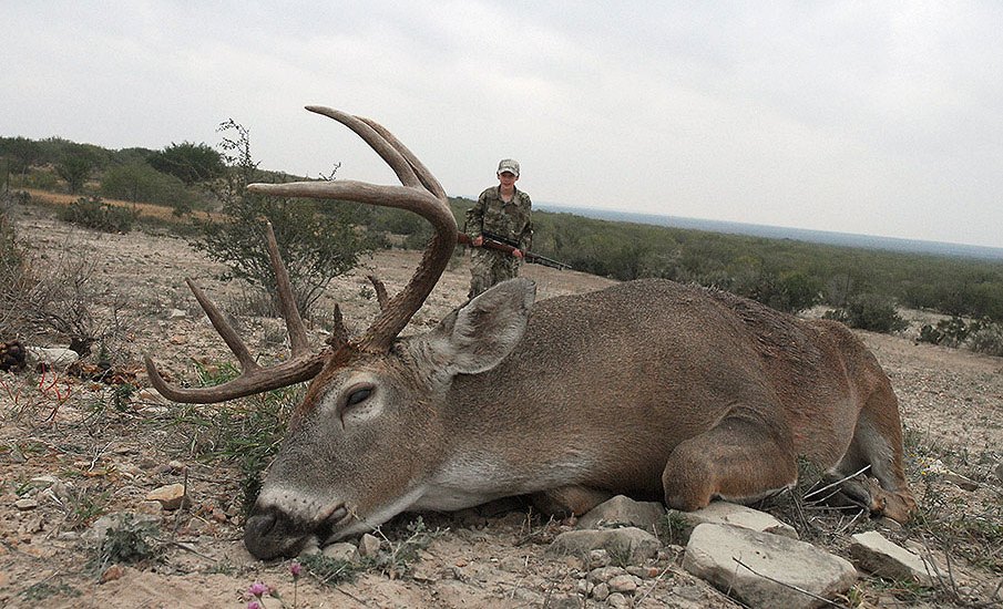 Rattling and Grunt-Calling Tips for Bucks during December's Southern Rut