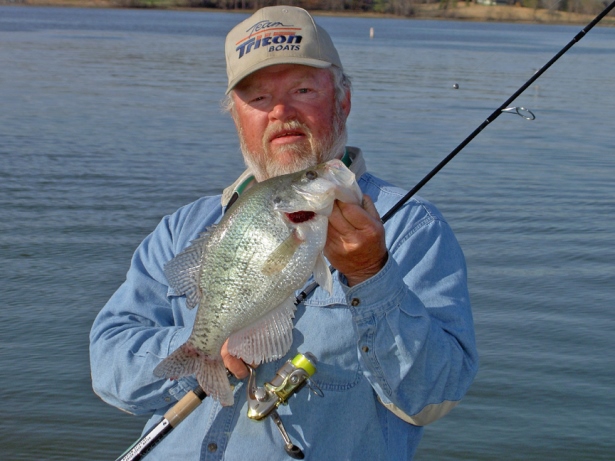 To catch crappie after a November cold front passes through, Kentucky crappie guide Steve McCadams recommends fishing downsized lures near cover with a slow, vertical presentation.