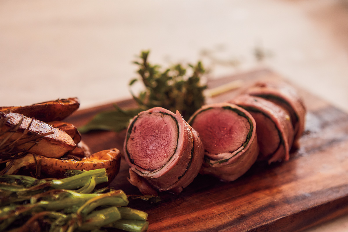 Venison Loin with Ramsons and Bacon Recipe