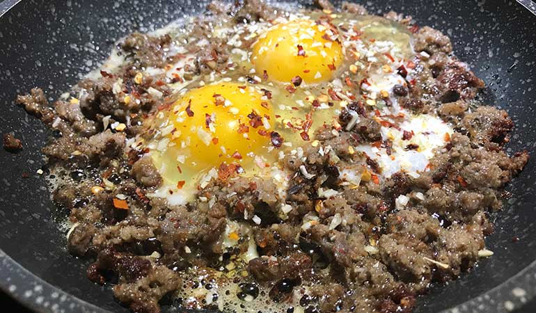 Spicy Venison Sausage Egg Scramble Recipe