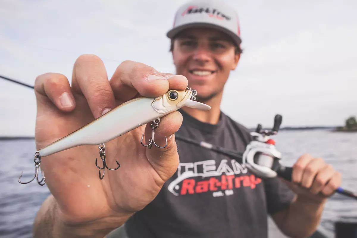 Throw Suspending Jerkbaits to Catch Pre-Spawn Bass
