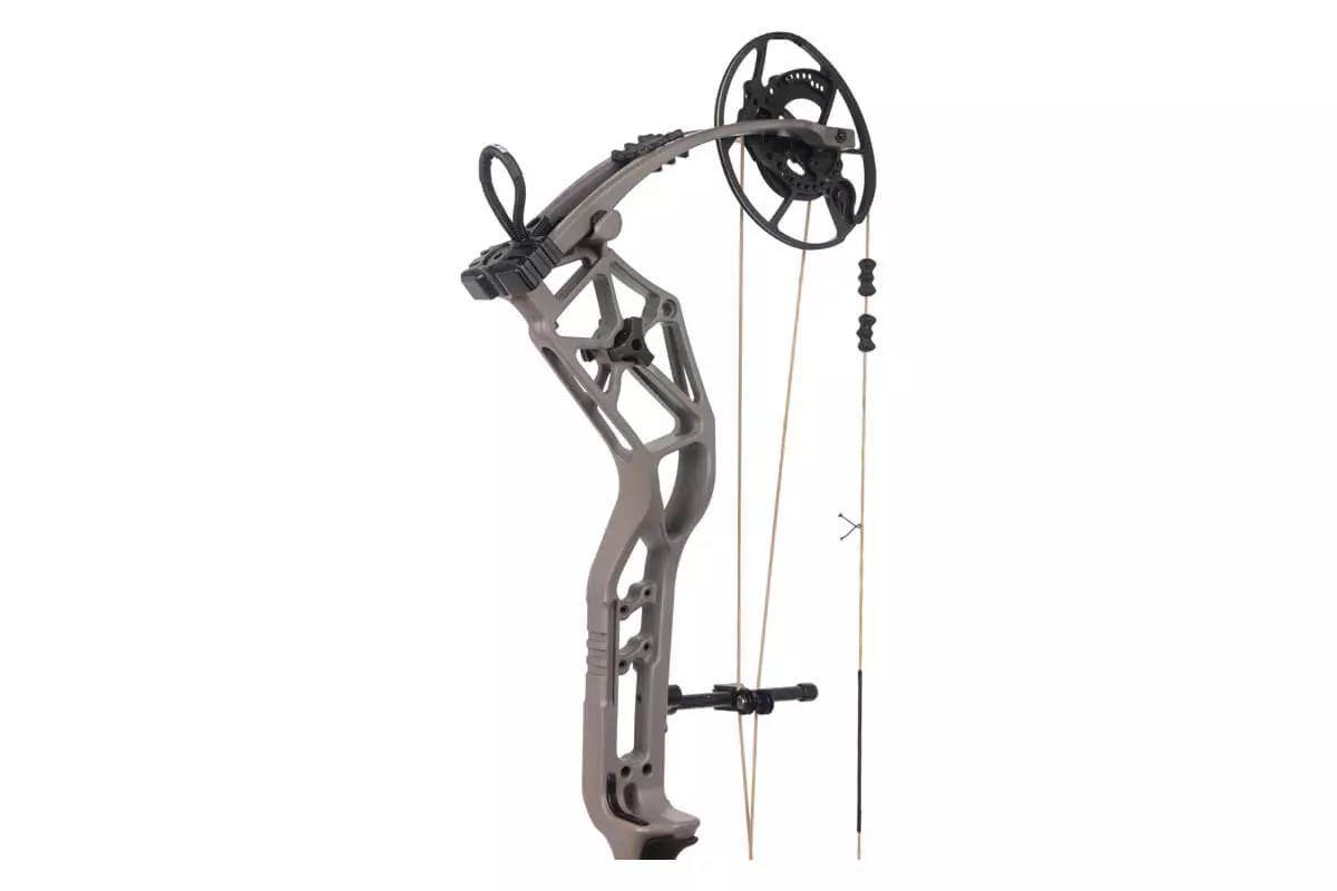 top half of Bear Archery Alaskan Pro compound bow
