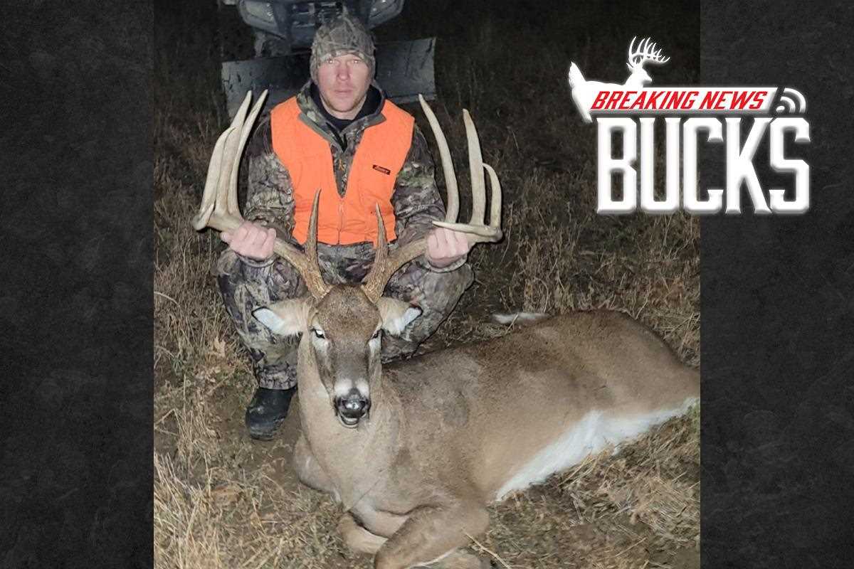 Man Ties Iowa State Muzzleloader Record With Tremendous Typical 