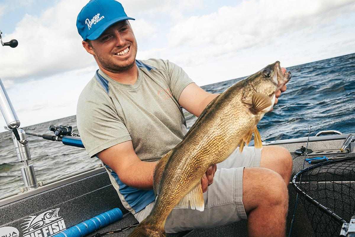 4 Seasons of Bucket-List Fishing on Lake Erie