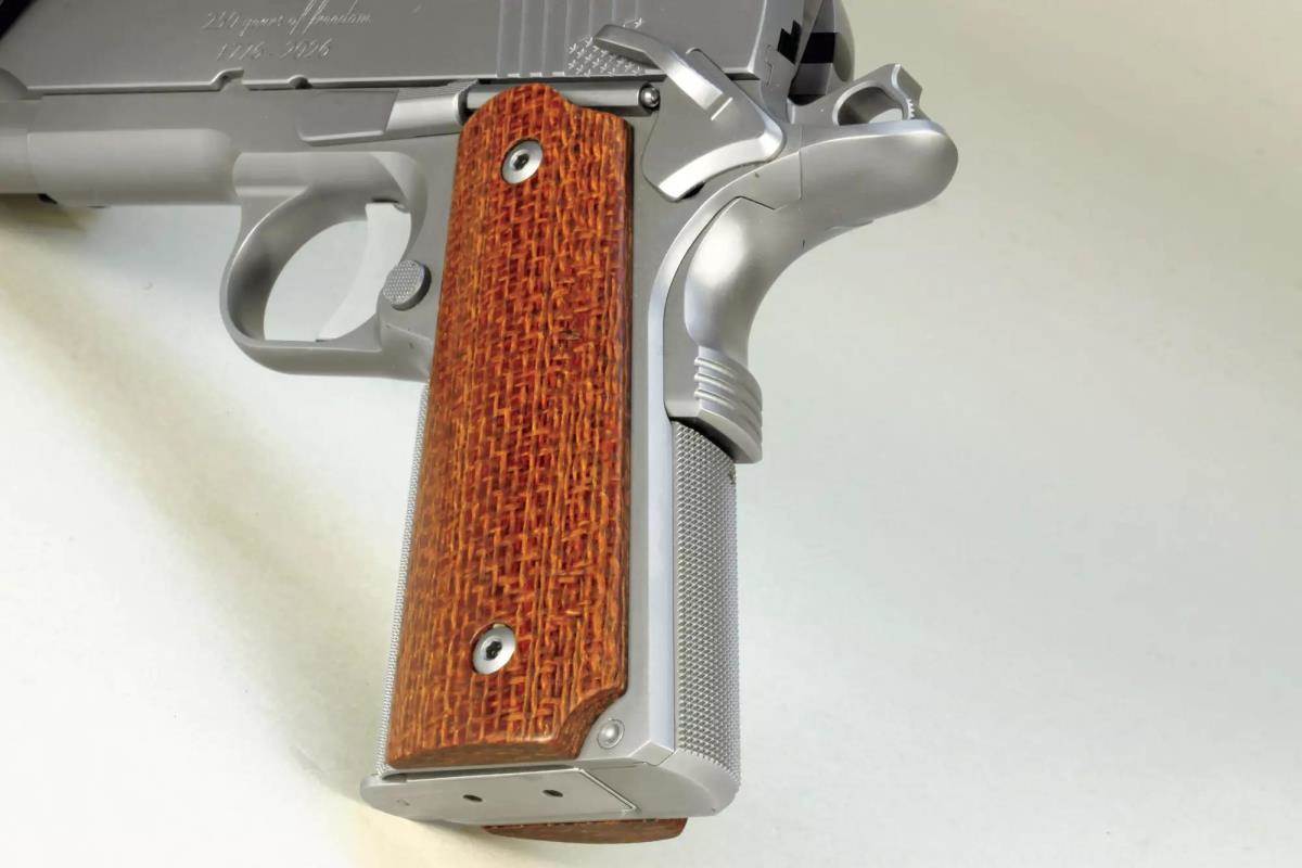 A Tasteful Tribute: Ed Brown 1776 Commemorative 1911 Review - Handguns