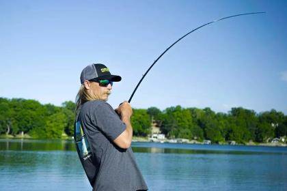 Tactics for Summer Smallmouths in Big Water - In-Fisherman