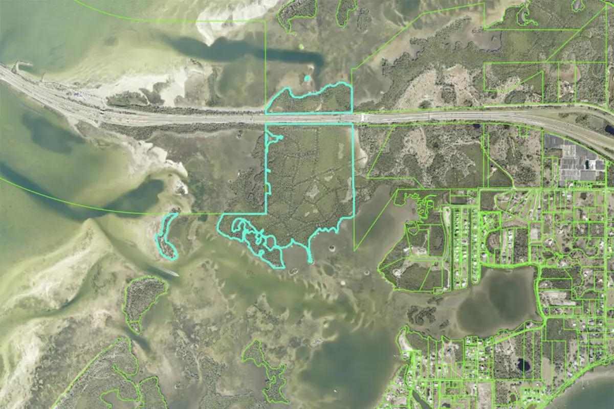 A satellite image of the proposed location of development on Florida's Rattlesnake Key.