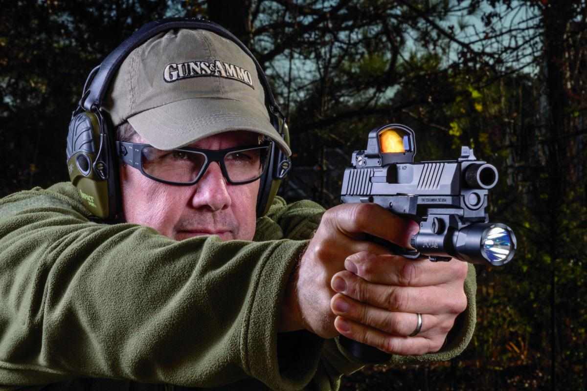 Shooting the FN pistol