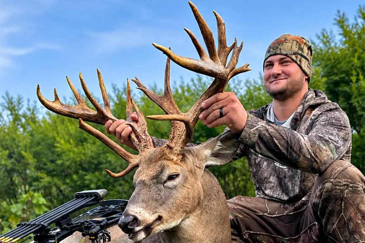 The Corn Had to Wait For A Non-Typical Buck