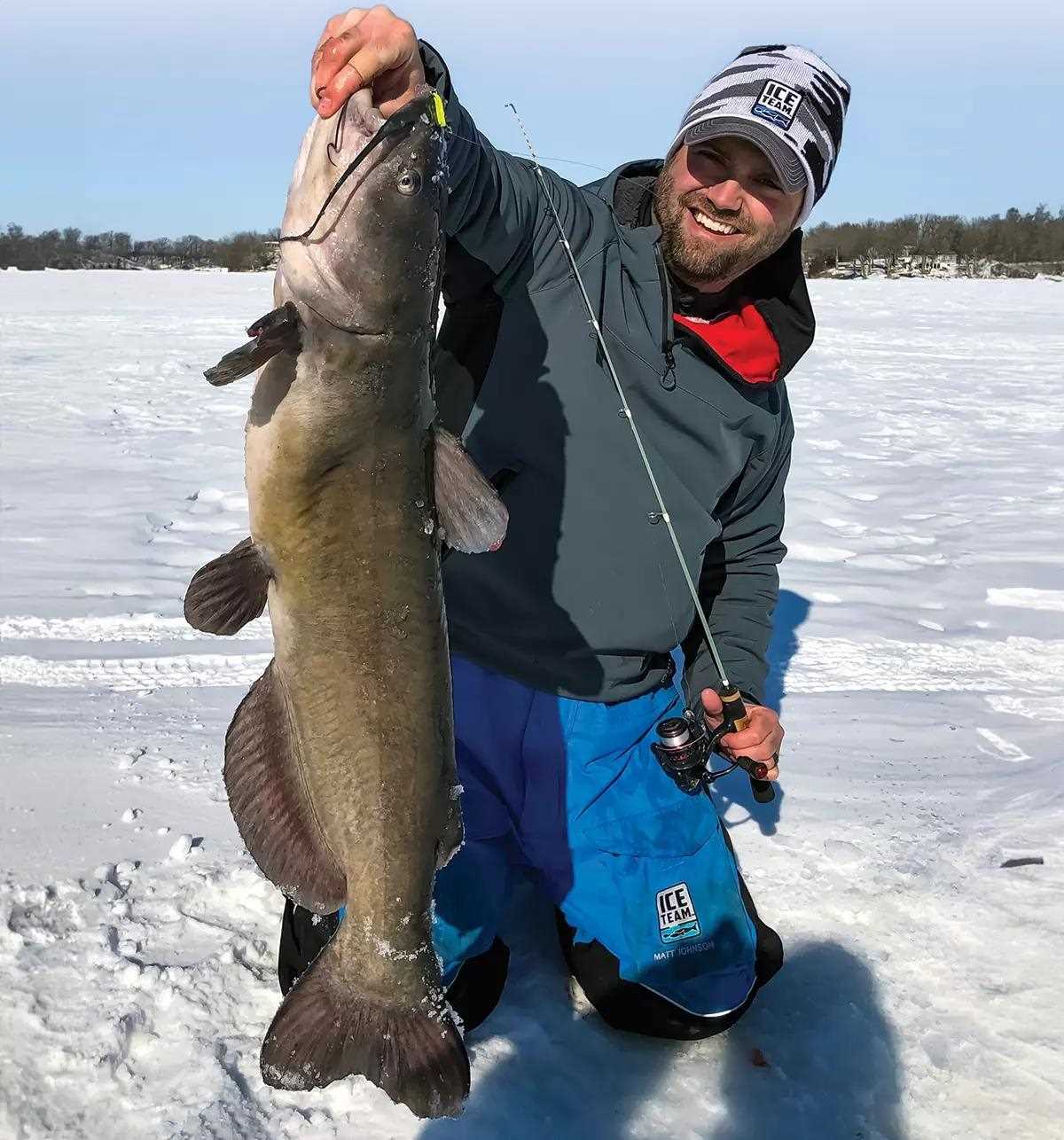 The Clam Predator Tip up will not let ice anglers miss any bites this  winter. It can be used as an automatic hook setting device or as a