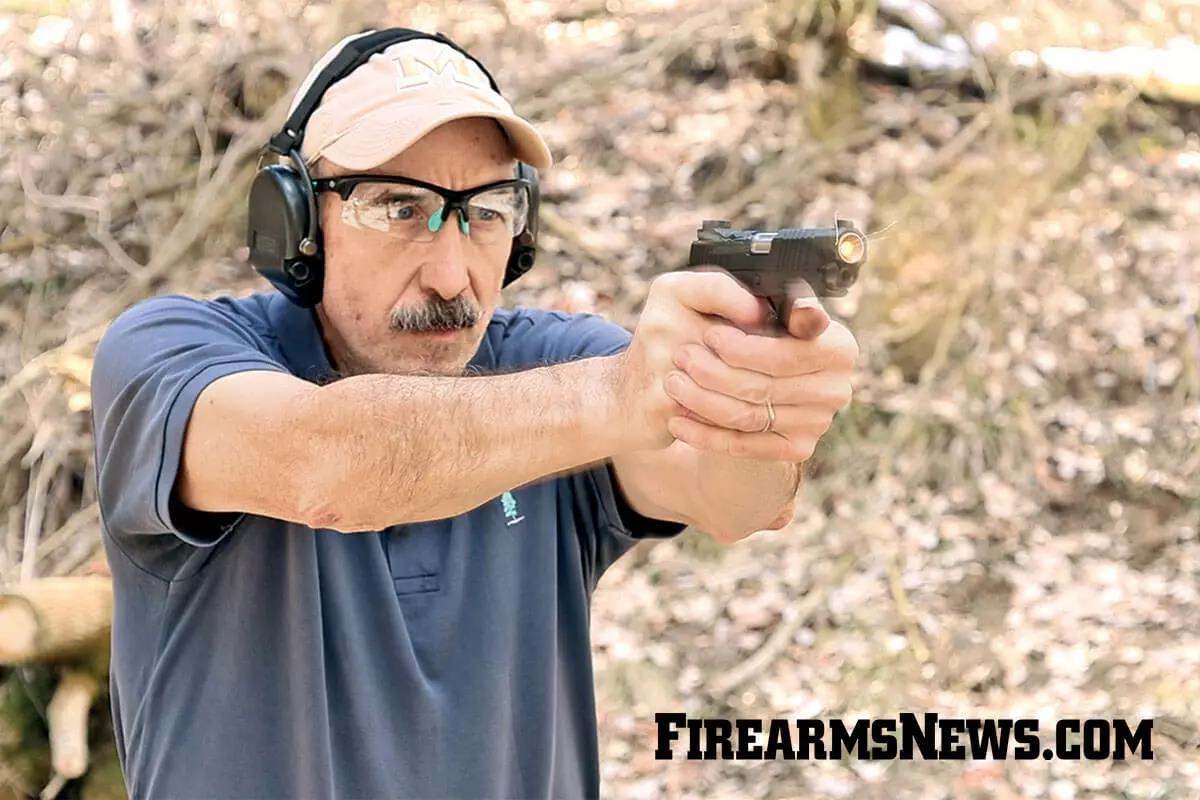 Informative Look at Kimber's 9mm KDS9C with Light Rail