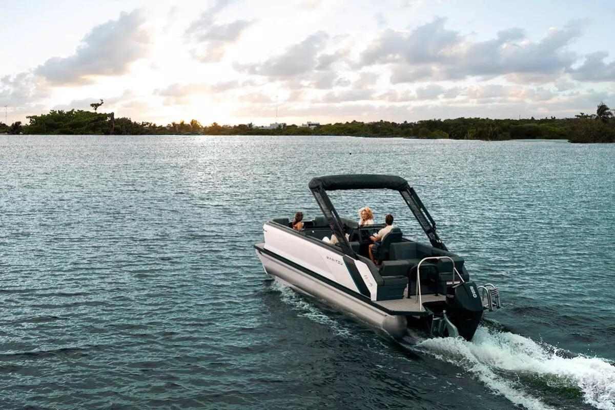 A Saltwater Center Console Pontoon Boat? Yeah Again!!! - Texas Fish & Game  Magazine
