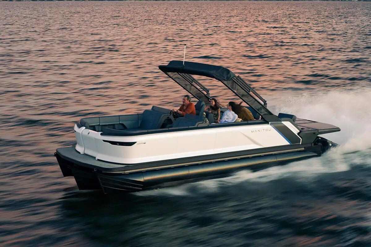 Pontoon Boats Buying Guide by Brand, Manufacturer and Boat Model - My Boat  Life