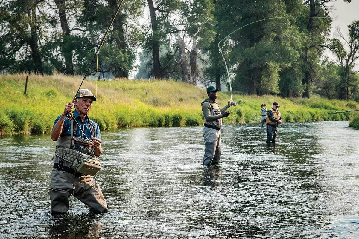 Fly Fishing Hits Mainstream (Again): Mending the Line Skyroc - Fly