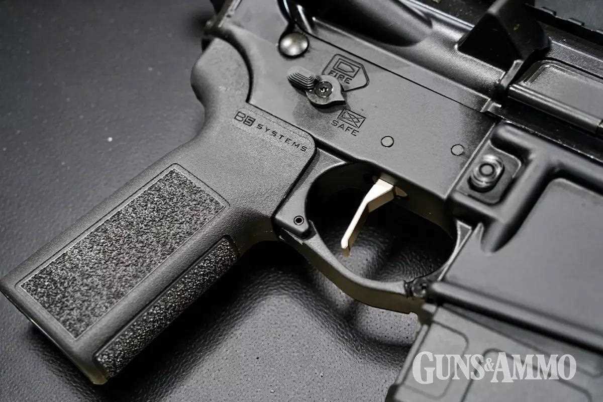 gaad-sa-saintv-300blk-03