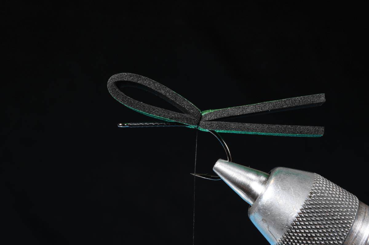 How to Tie Charlie Piette's Ol' Mr. Wiggly Fly - Fly Fisherman