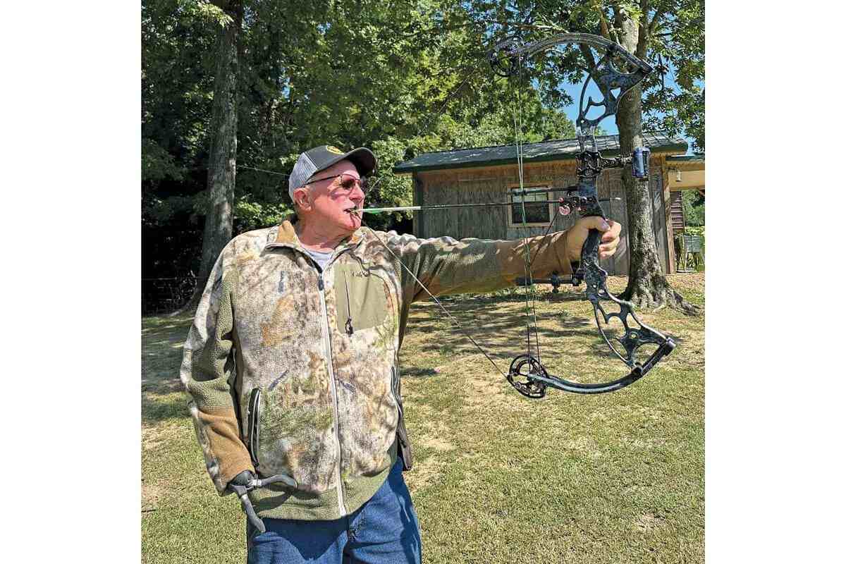 The Body of a Bowhunter - Realtree Camo