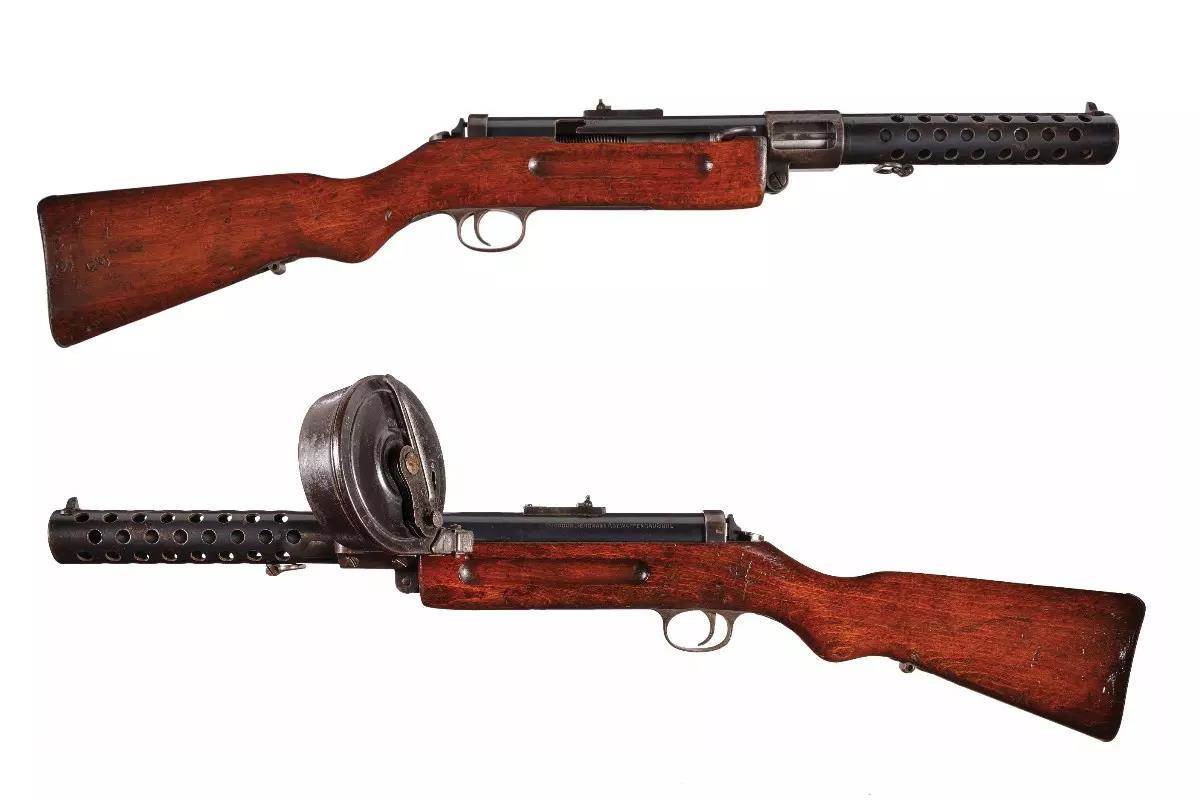 German MP18,I SMG on a white background.