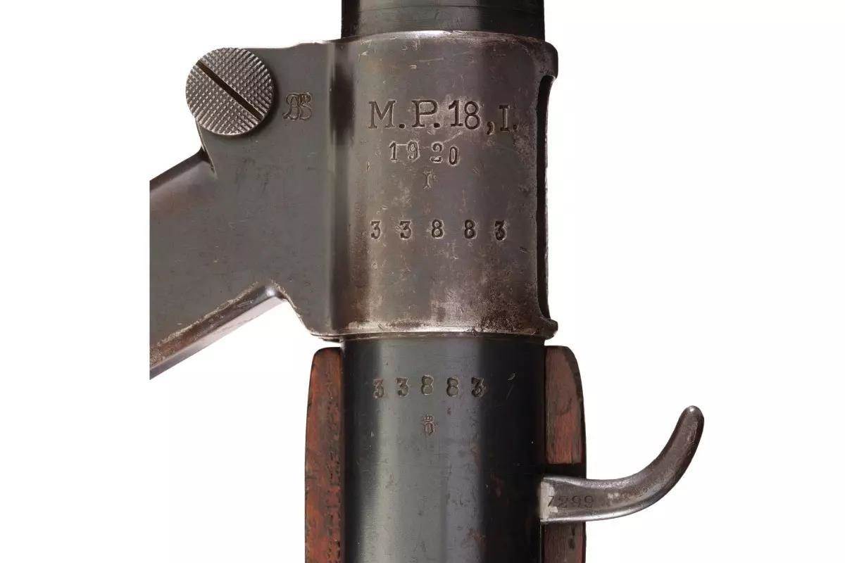 Receiver markings of a MP18,I submachine gun.