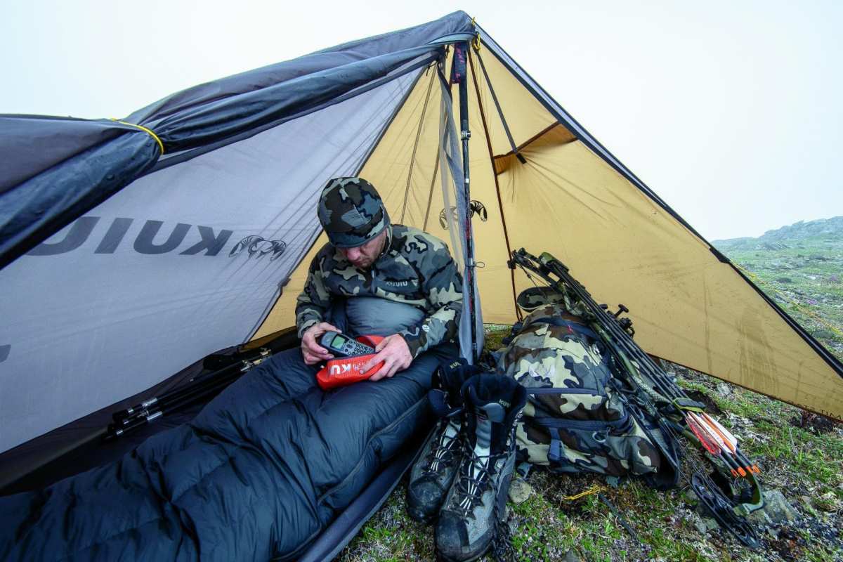 In-Depth Look At Top Proven Sleeping Bags For Backcountry Pursuits
