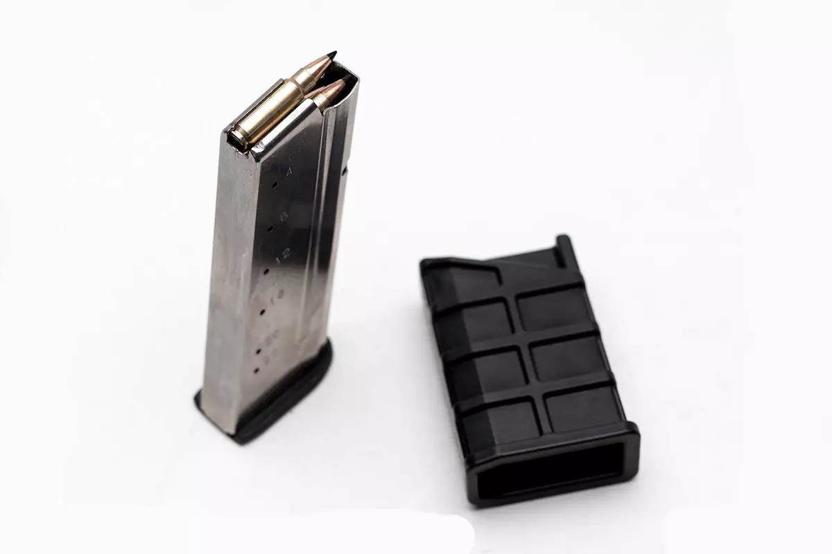 Smith and Wesson MandP 5.7x28mm 22-round magazine and speed loader