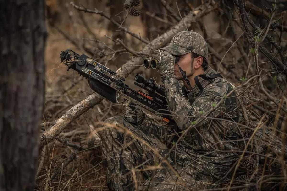 How to Stalk a Buck-and-Doe Pair During the Rut