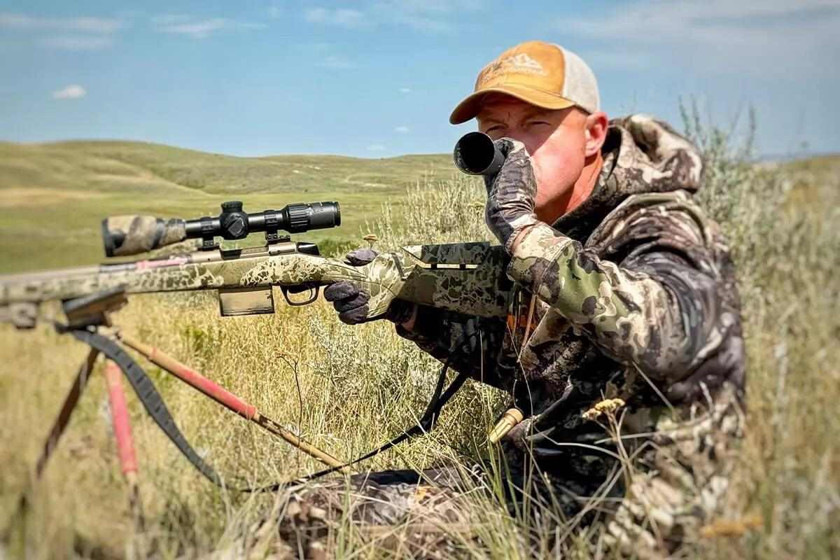 The Art of Effective Coyote Communication: Tips and Tricks - Petersen's Hunting