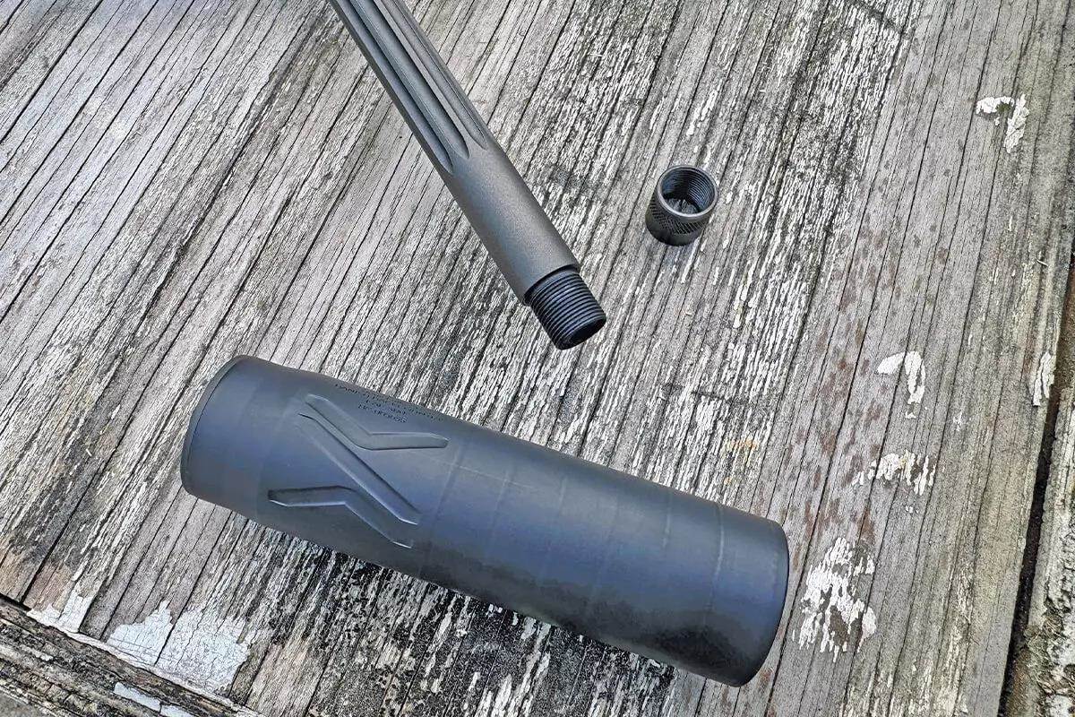 suppressor and threads