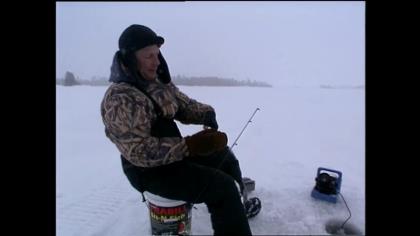 Tape your Ice Fishing Reels (Like a Pro) 