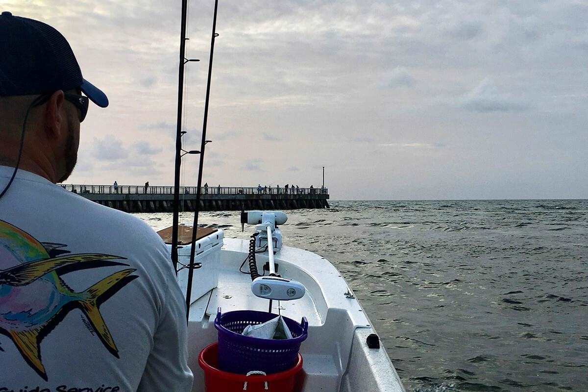4-Hour Florida Panhandle Fly Fishing Dock Lights Trip