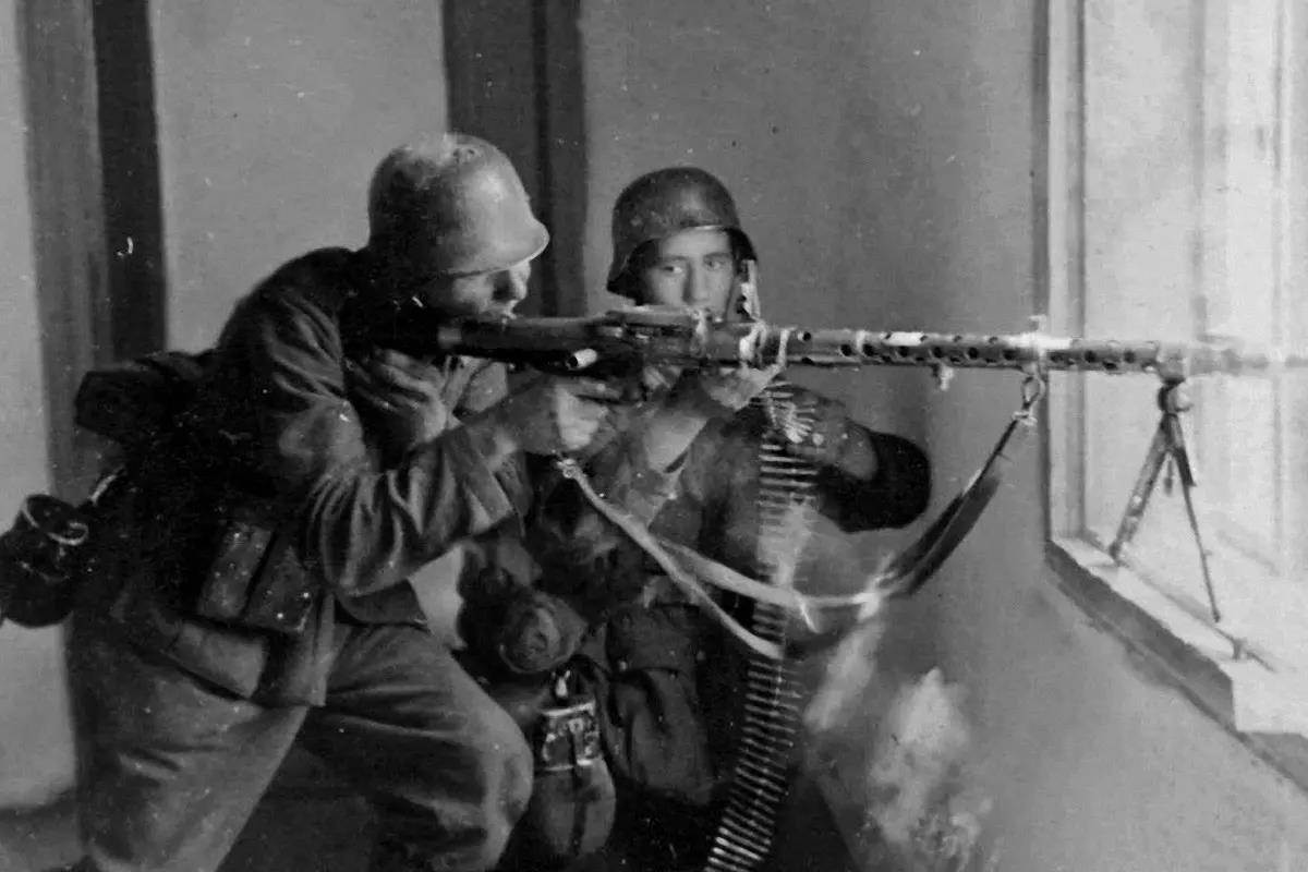 Why Germany’s Karabiner 98k Remained Its Main Infantry Rifle in World War II
