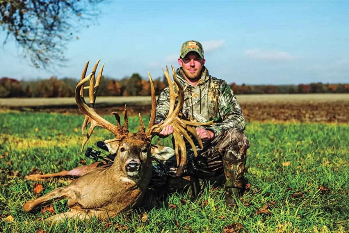World Record Deer, Elk, Bears and Fish: Modern-Era Trophy Animals