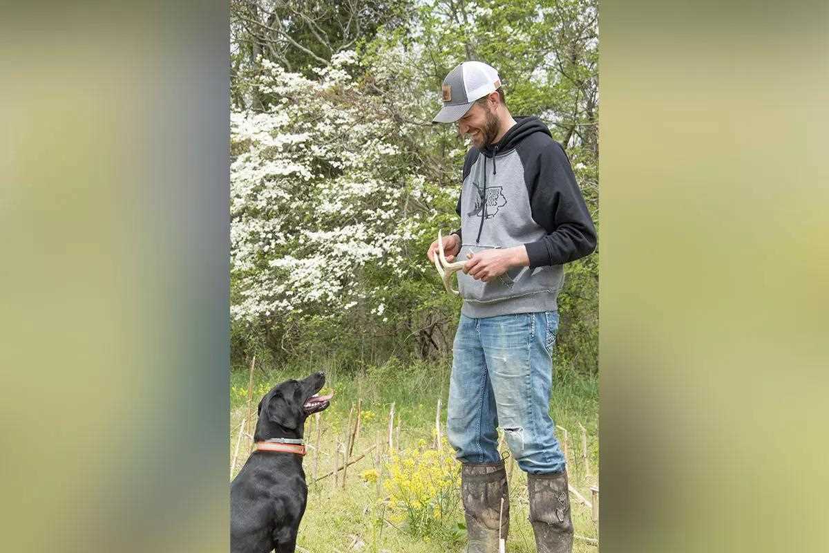 Handler with dog 