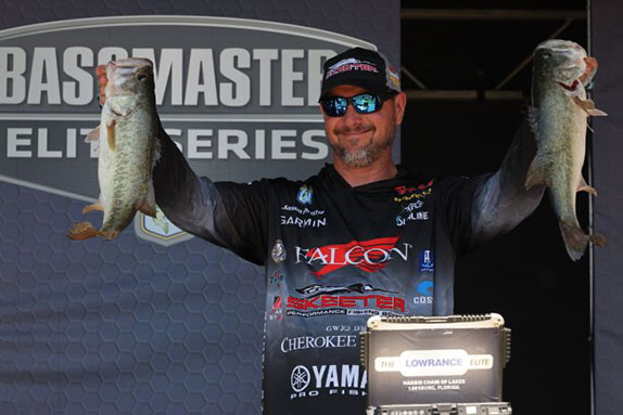 Christie Will Hunt For Redemption In '25