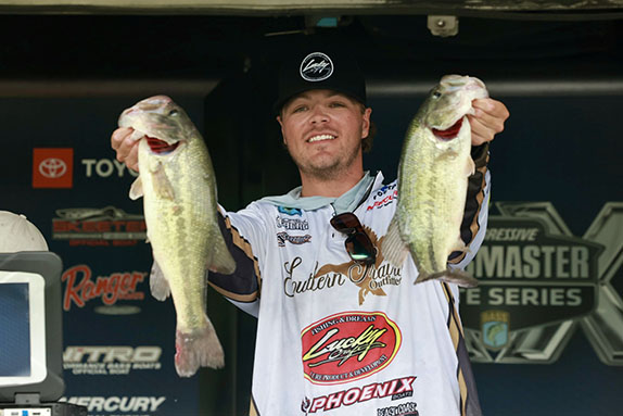 Largemouth Carry Loberg To Top Slot