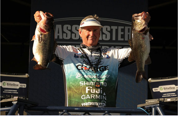 Bicep injury will sideline veteran Schultz