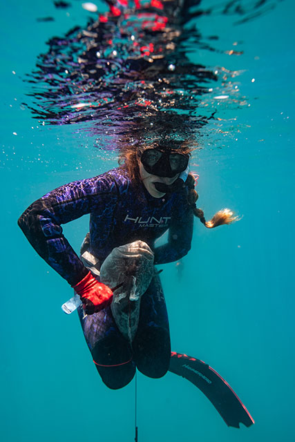 Julie Higgs Spearfishing