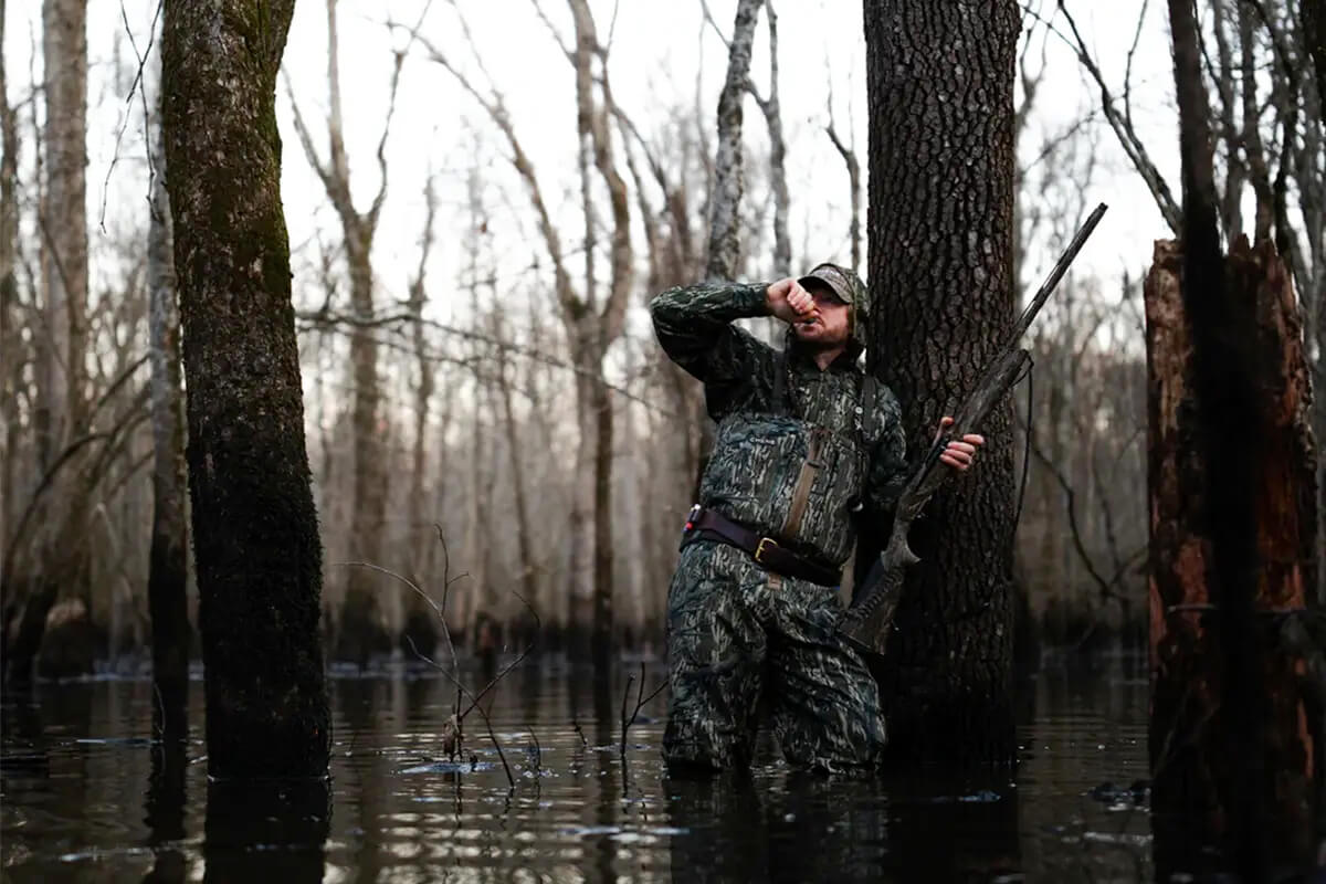The Complete Guide to Duck Hunting Waders - Wildfowl