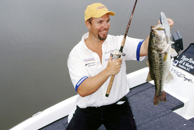 Best Place to Catch a 10-Pound Bass and How to Get It Done