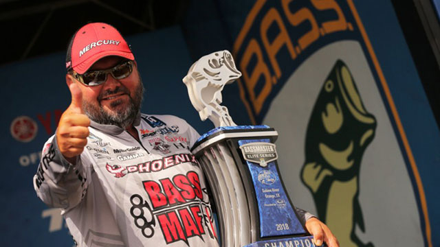 Hackney Records Wire-To-Wire Victory in Bassmaster Elite Series Event on Sabine River